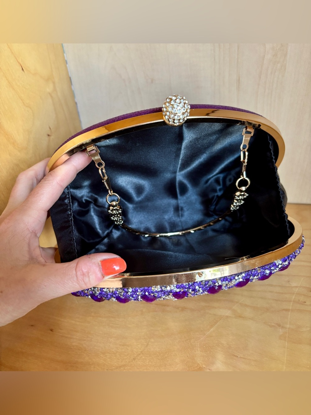 Embellished Purple Crystal Evening Clutch - Picture 4 of 6